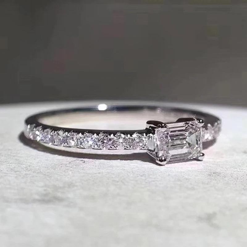 Lara - Subtle and Refined Ring with Radiant Details