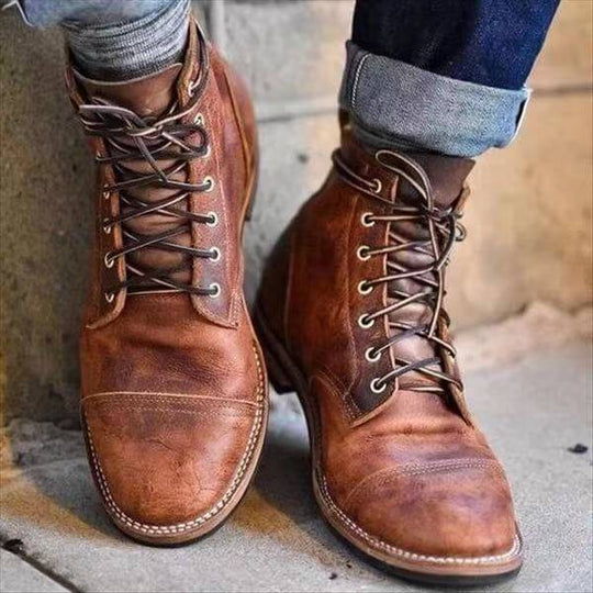 Max - Vintage Leather Lace-up Boots with Robust Design