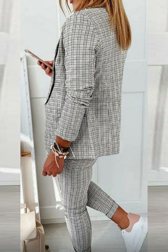 Emma - Elegante Completo a Quadri in Tweed