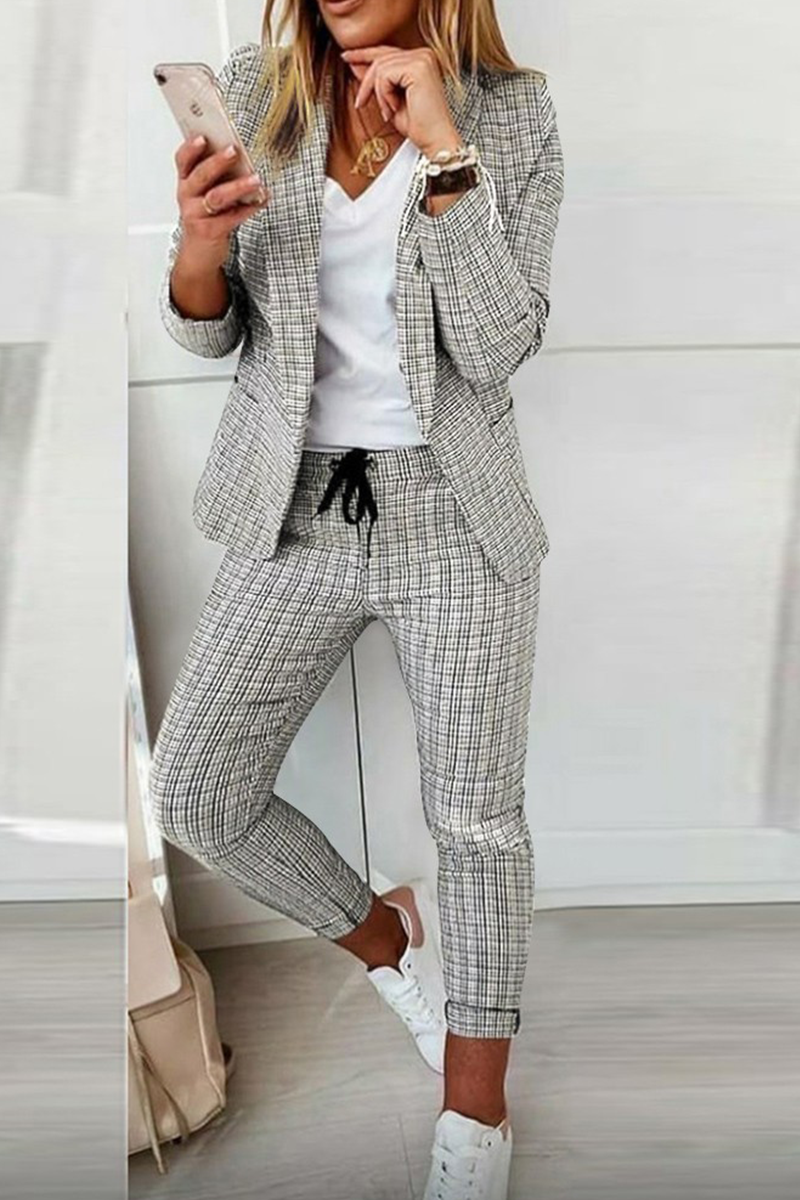 Emma - Elegante Completo a Quadri in Tweed