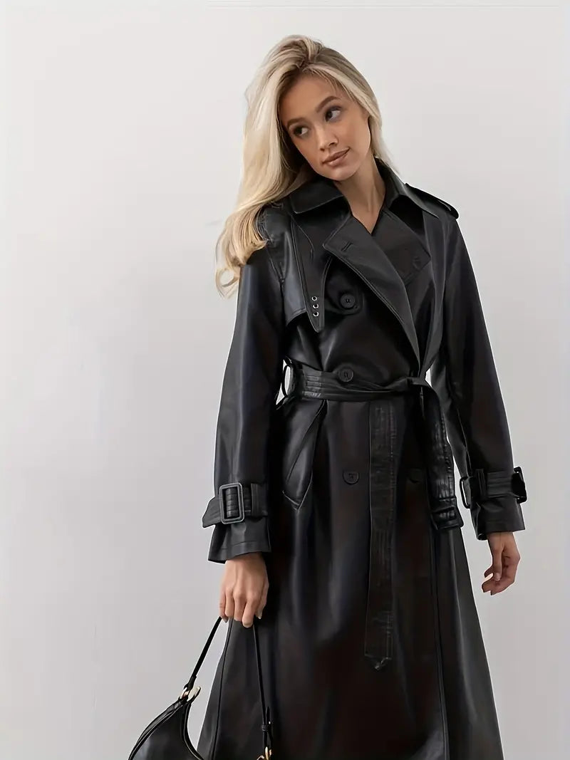 Milou Lange Trenchcoat voor dames, een stijlvolle jas die perfect is voor formele en casual gelegenheden.