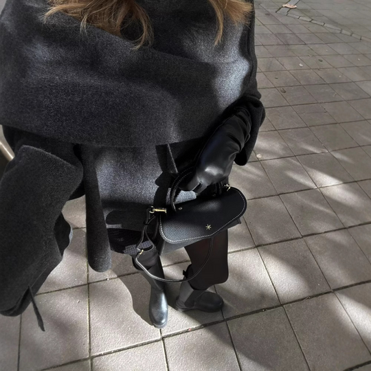 Celina | Top Mantella Asimmetrico da Donna | Grigio Scuro