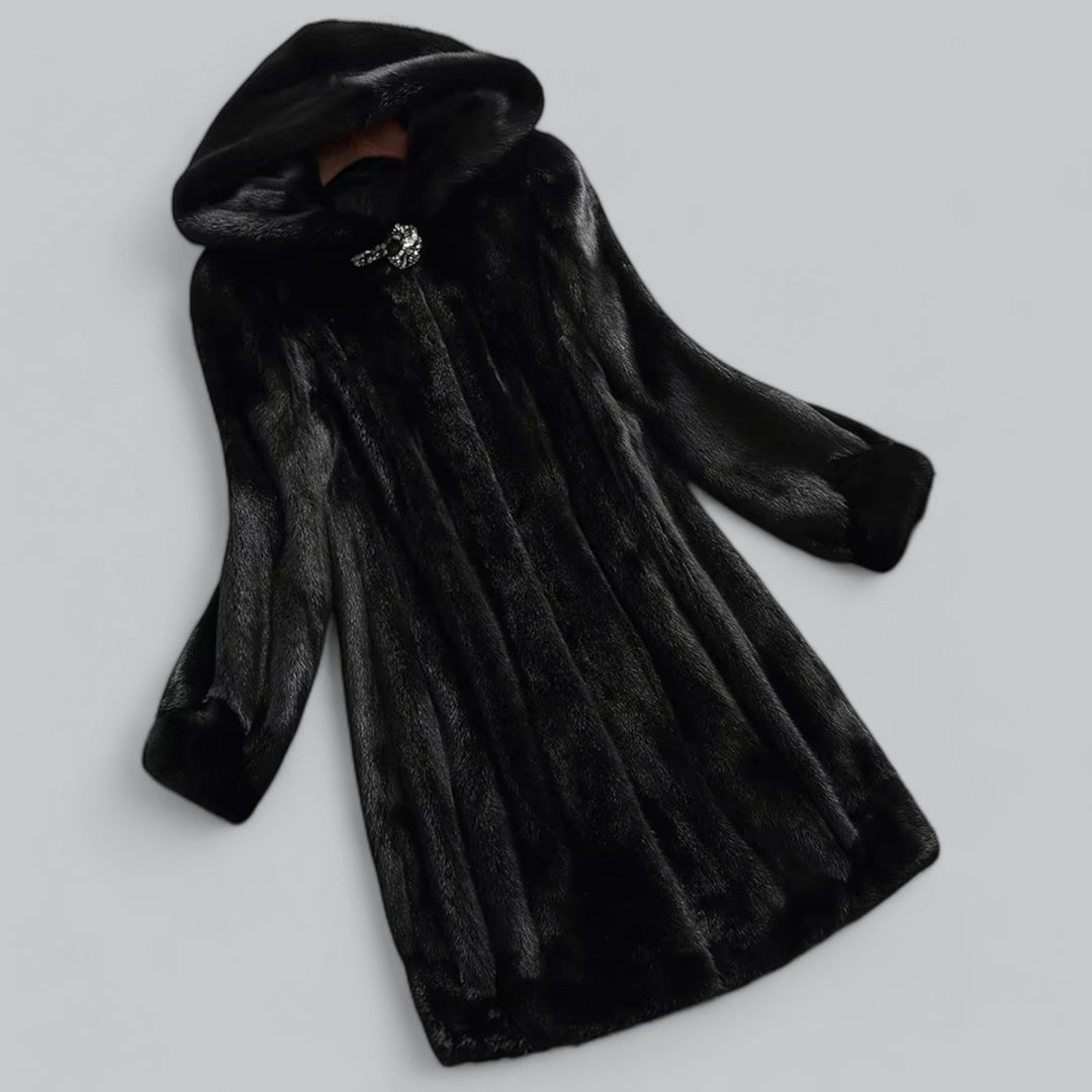 Elegante winterjas met een warme en comfortabele capuchon.