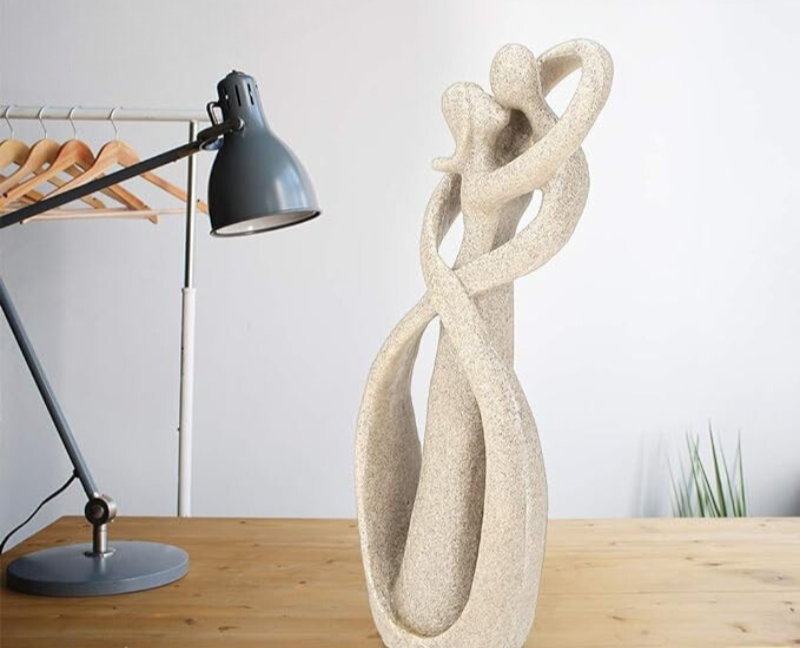 HeartHarmony Kunstzinnige weergave van liefde in de vorm van een decoratief abstract kunstobject.
