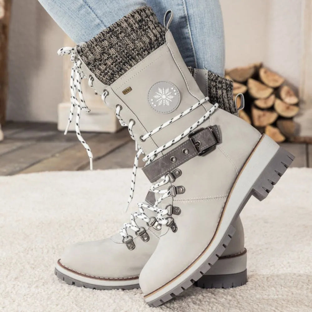 PolarStride Damesschoenen zorgen voor warme voeten en een comfortabele pasvorm tijdens winteractiviteiten.

