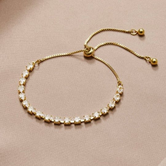 Verfijnd armbandje dat een vleugje glamour toevoegt aan je outfit.
