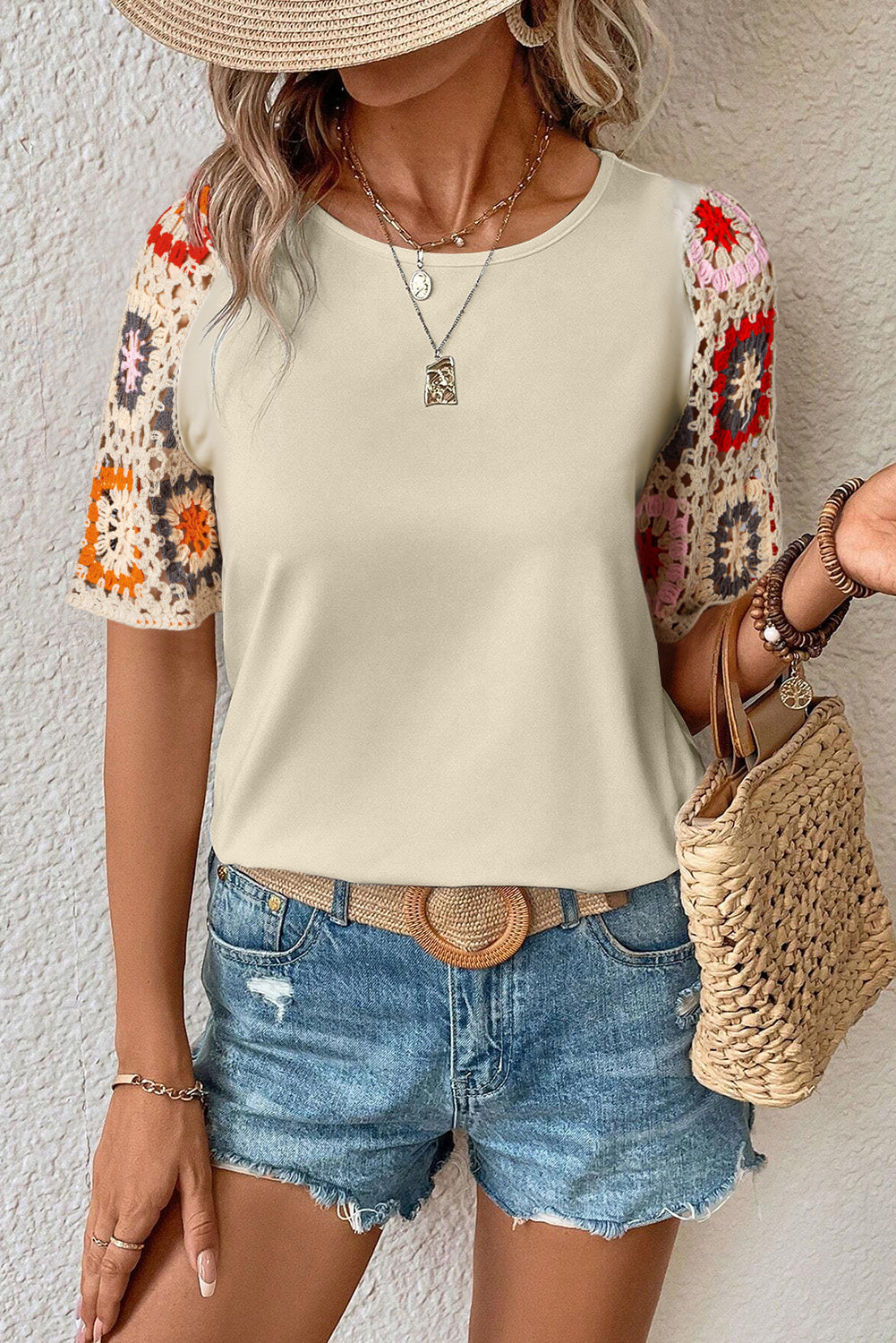 Roxie - Top mit kurzen Ärmeln und gehäkeltem Blumenmuster