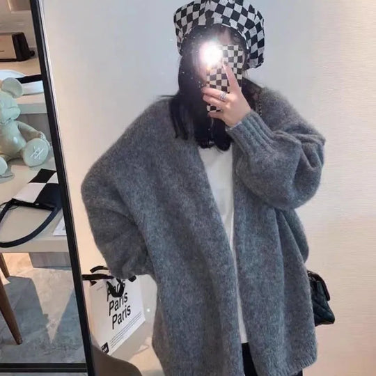 Julia - Comfortable Oversized Knitted Cardigan