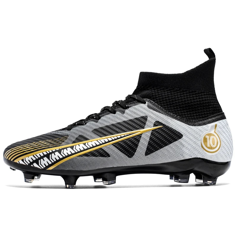 Benjamin | Football shoes for outdoor training