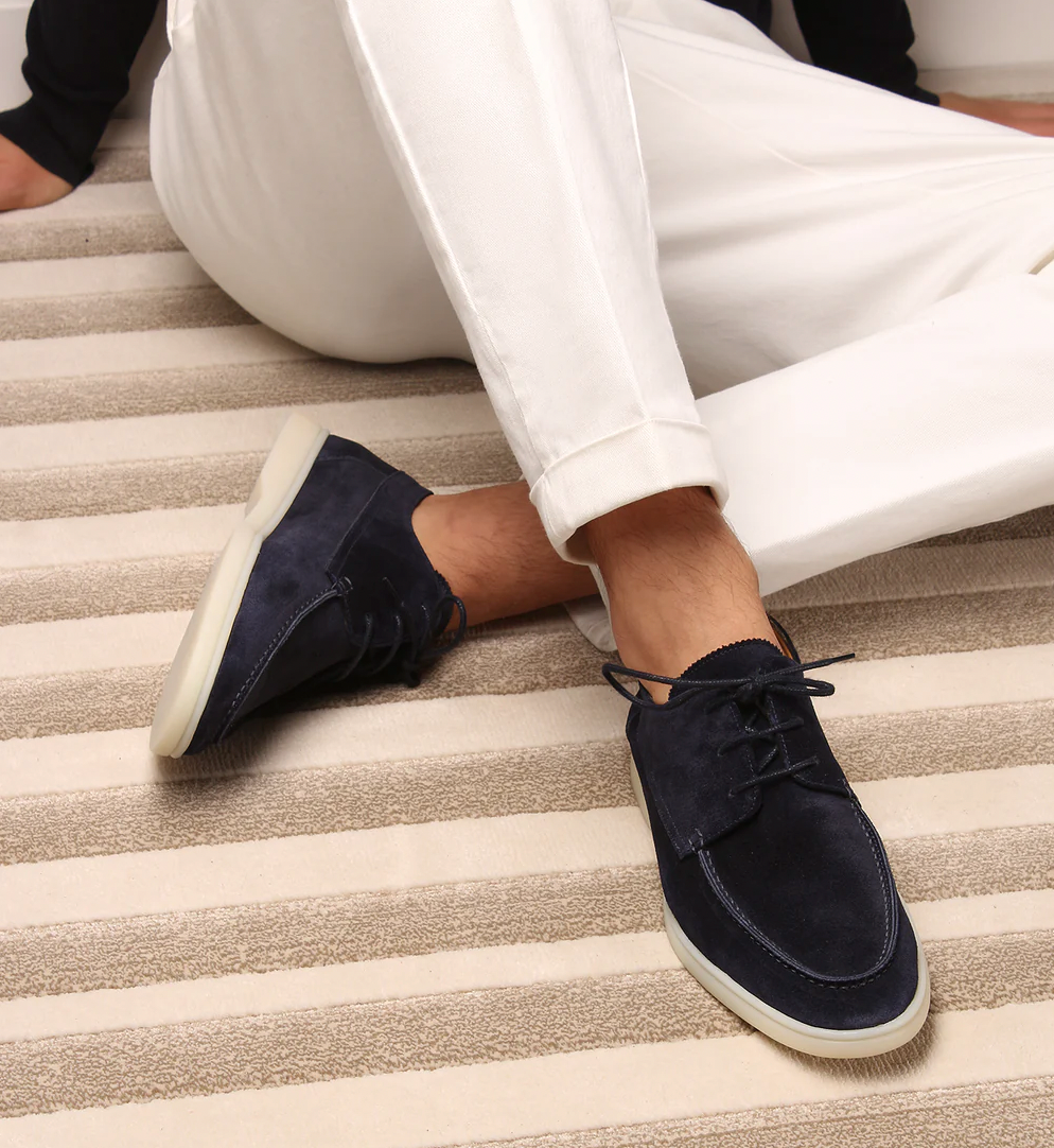 Mike - Elegante e Confortevole per Ogni Occasione