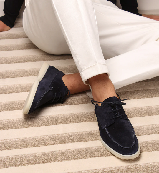 Mike - Elegante e Confortevole per Ogni Occasione