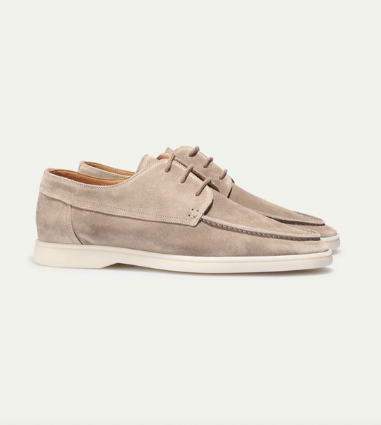 Mike - Elegante e Confortevole per Ogni Occasione