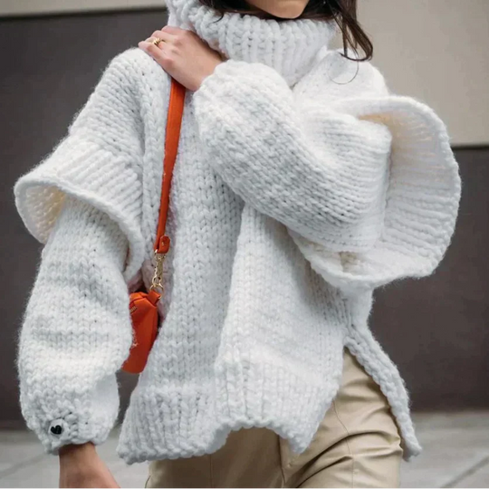 Caroline | Cozy warm sweater with turtleneck