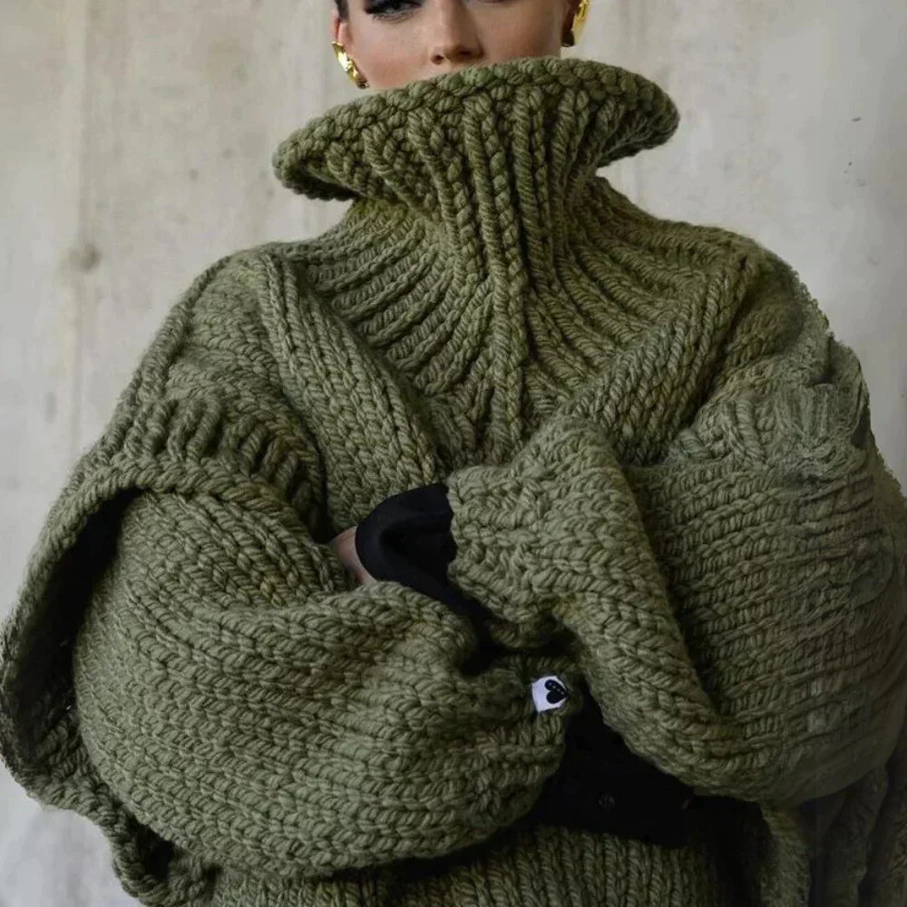 Caroline | Cozy warm sweater with turtleneck