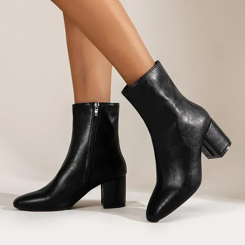 Christin | Scarpe alla moda con cerniera laterale