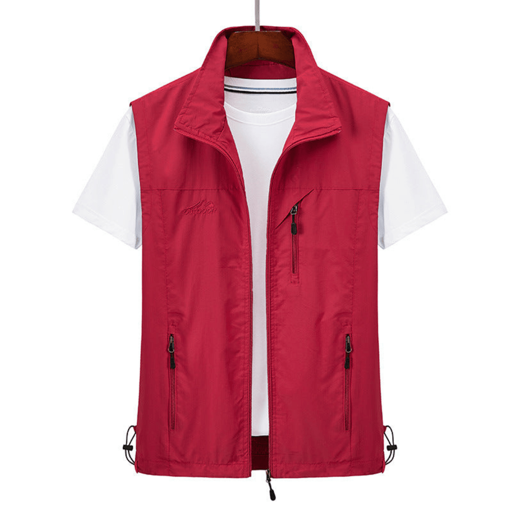 Daniel | Somewhat versatile and with a stand-up collar cardigan