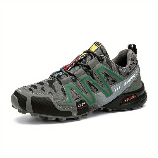 David | Robust hiking shoes