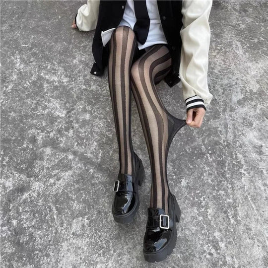 Diana | Stijlvolle panty met verticale strepen
