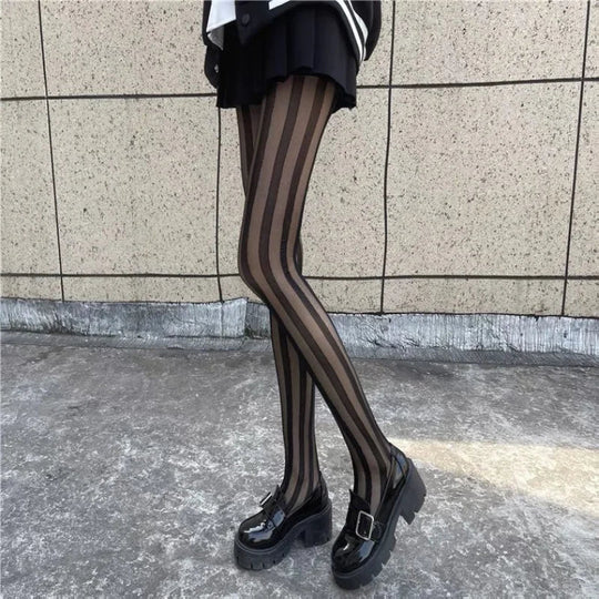 Diana | Stijlvolle panty met verticale strepen