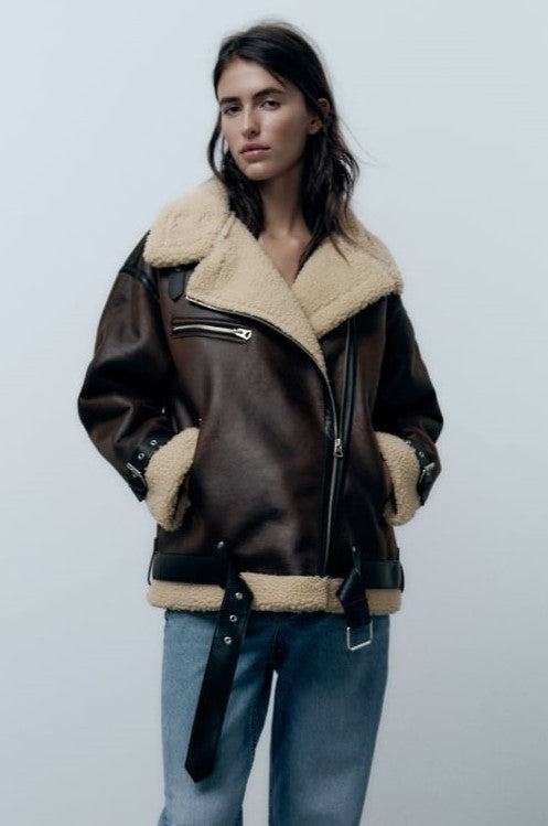 Eleonora | Elegant jacket with lapels made of synthetic material