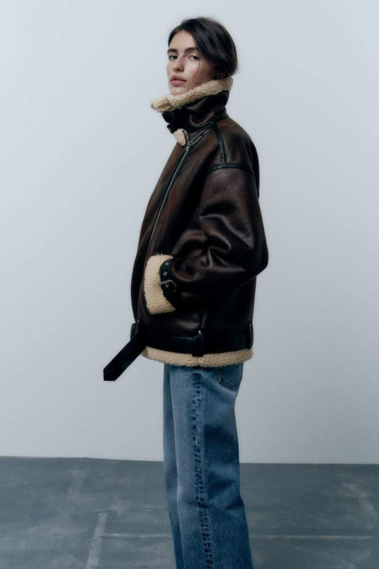 Eleonora | Elegant jacket with lapels made of synthetic material