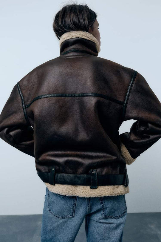 Eleonora | Elegant jacket with lapels made of synthetic material