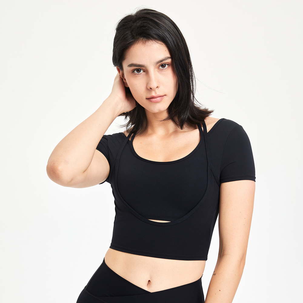Lena | Top sportivo corto a maniche corte