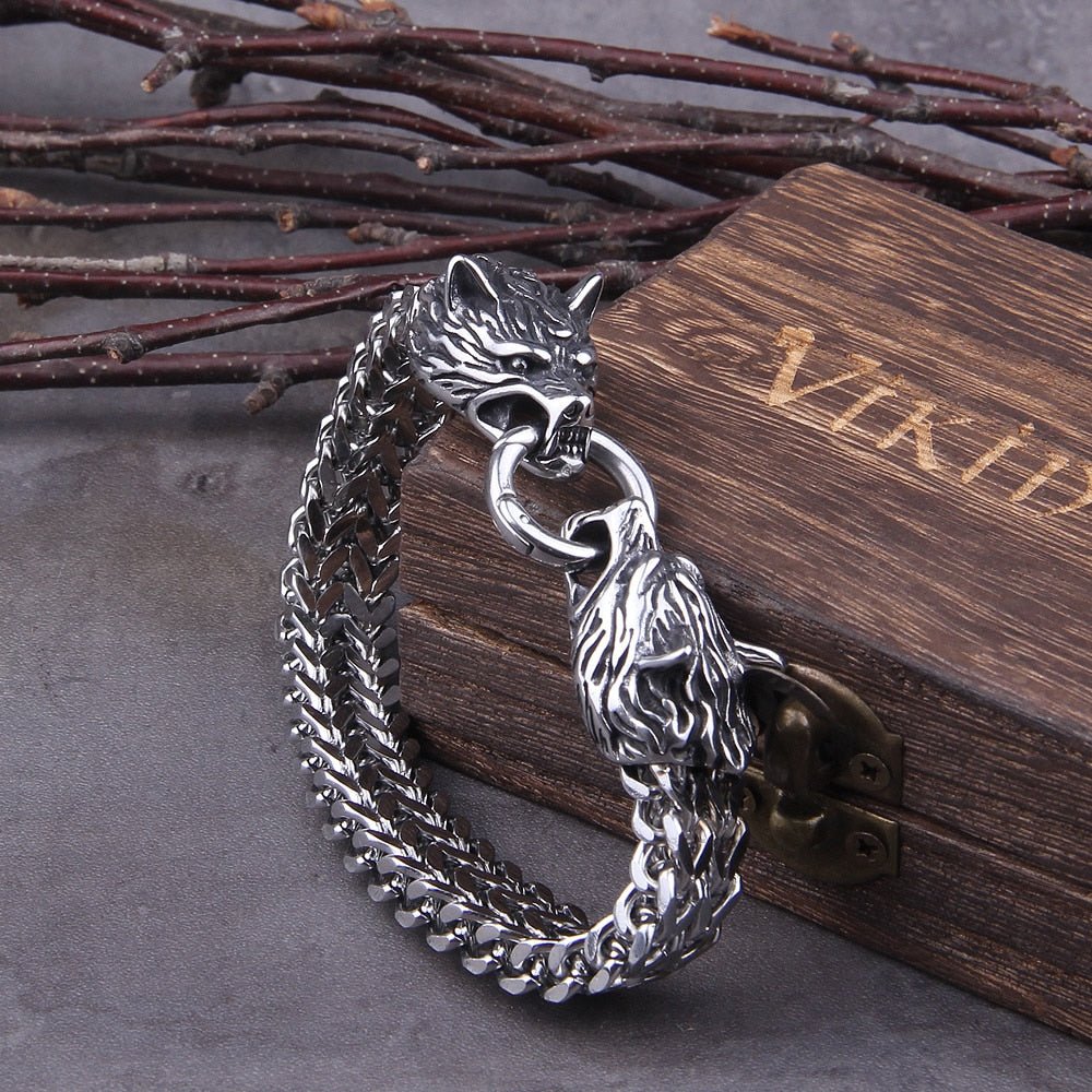 Luke stoer - Viking armband die kracht en geschiedenis combineert.