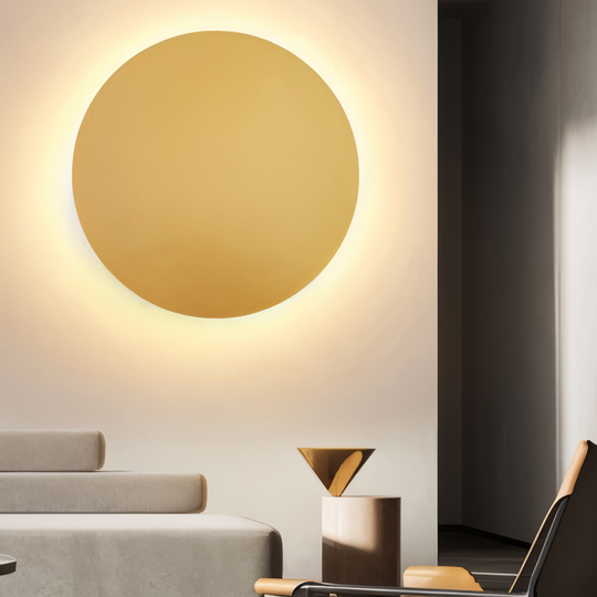 SoftGlow LED wandlamp, voeg een vleugje luxe toe aan je interieur met deze strakke wandlamp.
