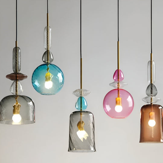 LichtLuxe LED hanglampen voor een speelse en uitnodigende sfeer in huis.