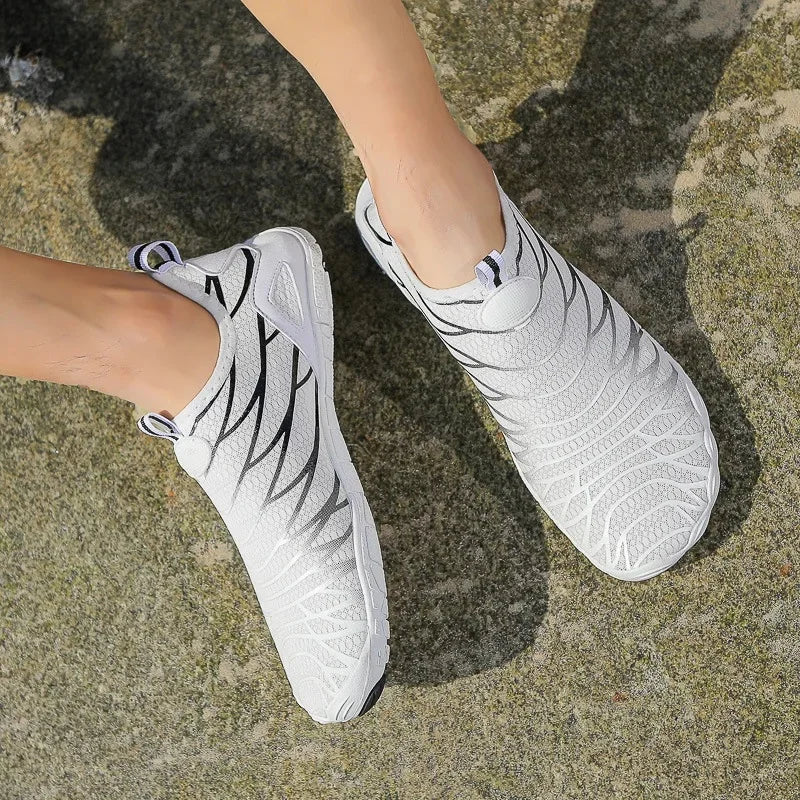 Jan | Non-slip waterproof barefoot shoes