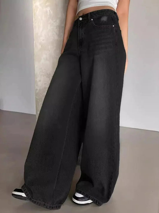 Jessika | Wide baggy jeans with mid-rise waist
