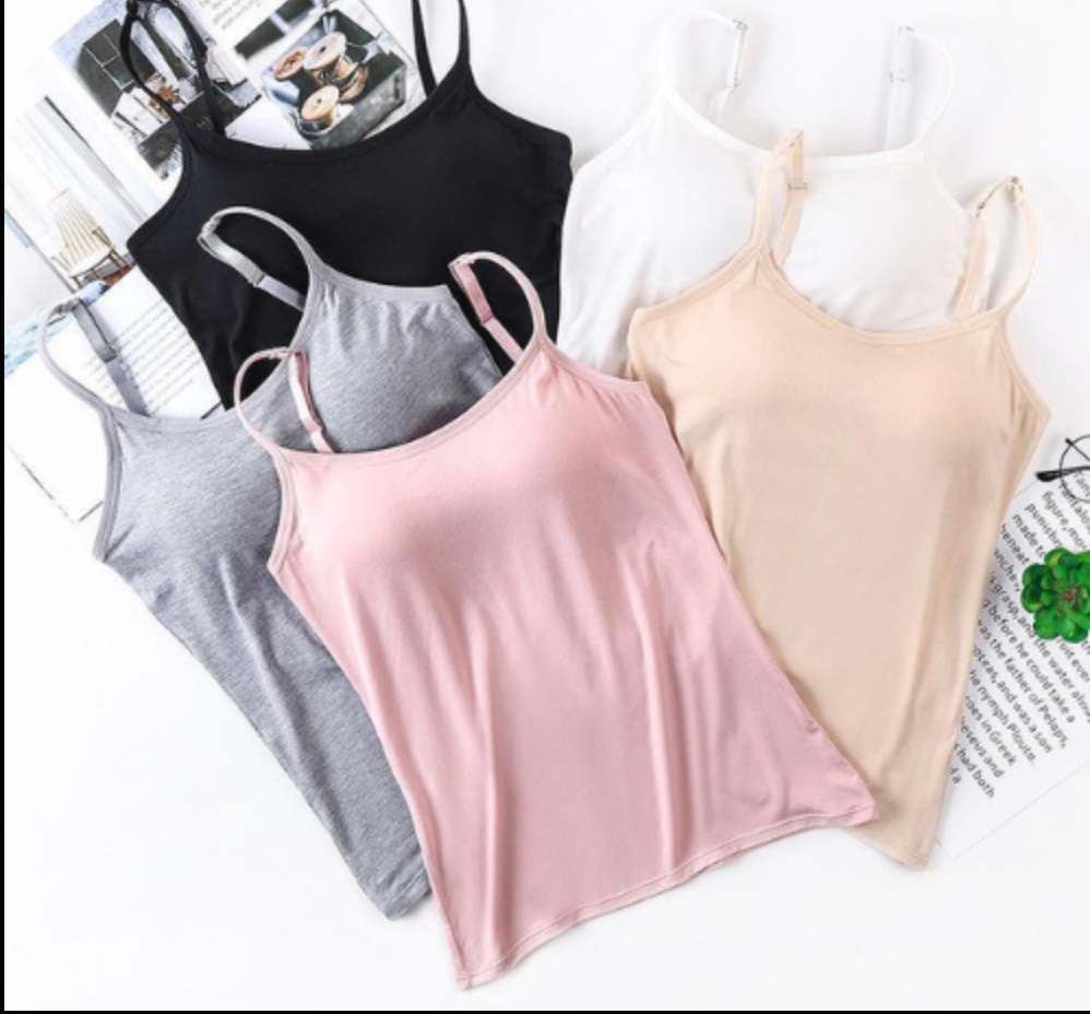 Juliane | Comfortable tank top with built-in bra