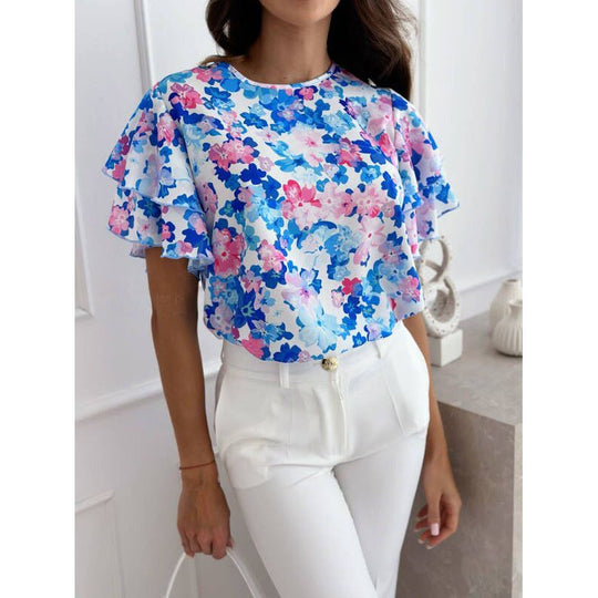 Karin | Breathable blouse with floral pattern