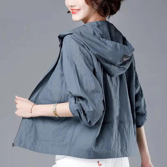 Karin | Windproof rain jacket with hood