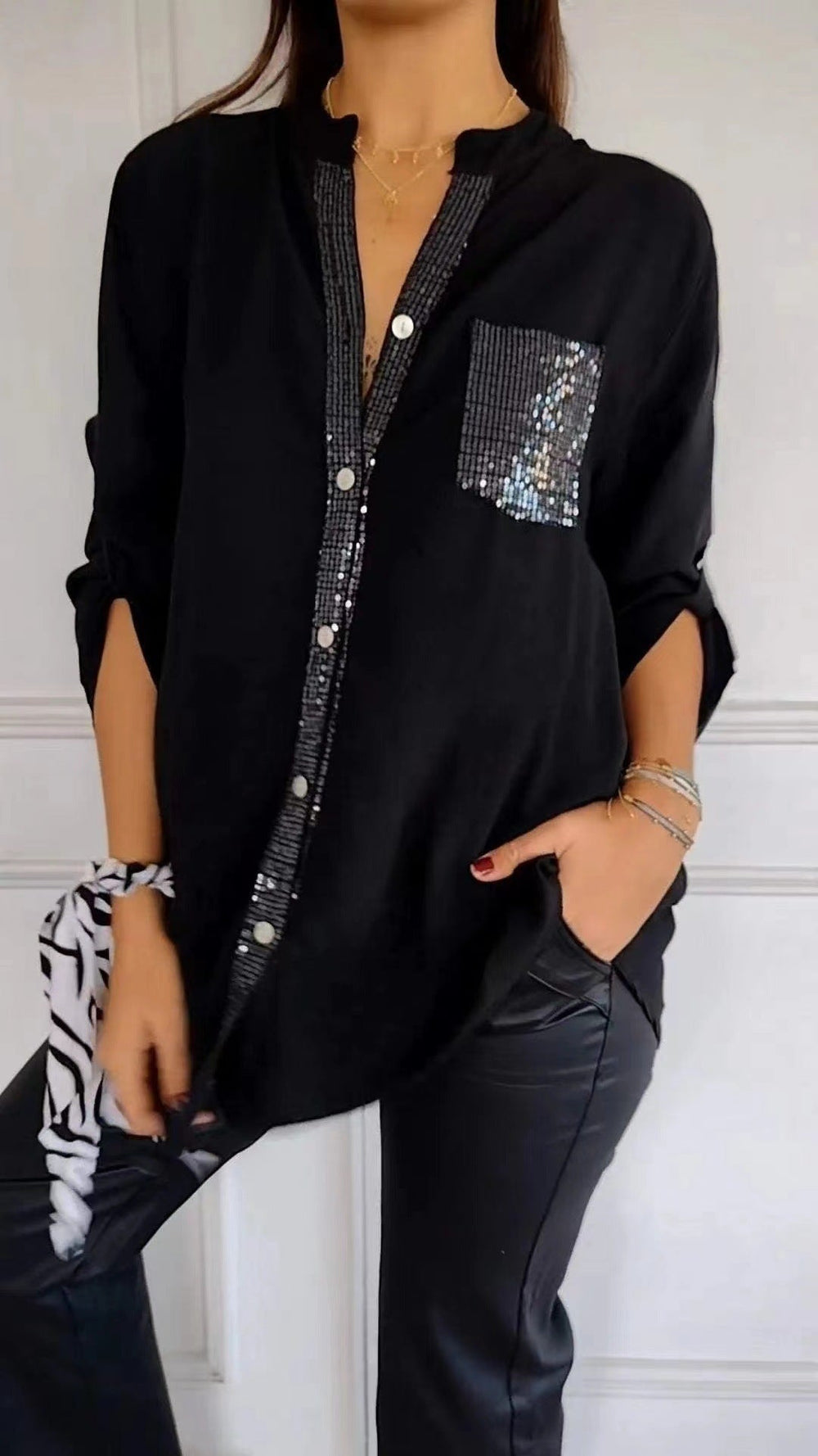 Kathrin | Women's blouse with sequins