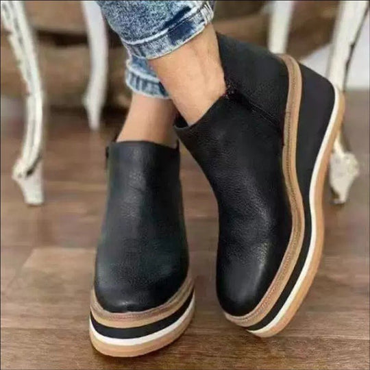 Katrin | Stivaletti con piattaforma dallo stile moderno e vestibilità confortevole