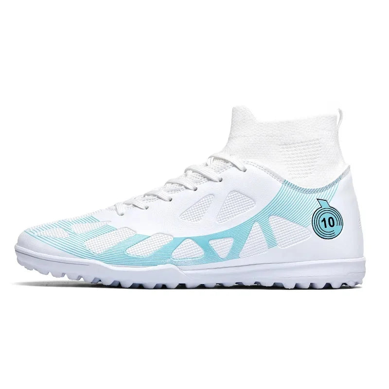 Kevin | Unisex football shoes with spikes