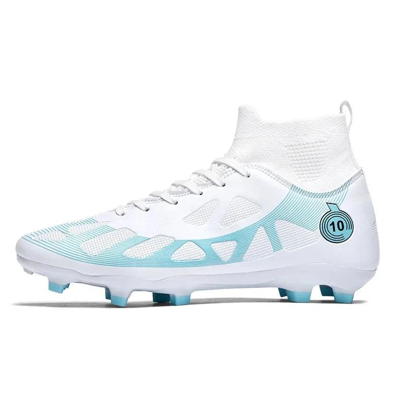 Kevin | Unisex football shoes with spikes