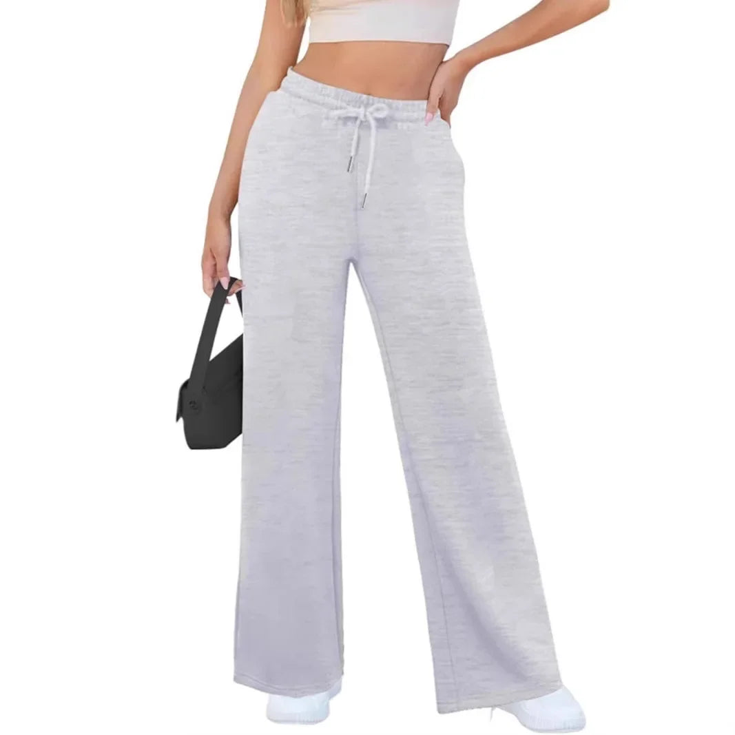 Klara | Nike high-waist jogging pants