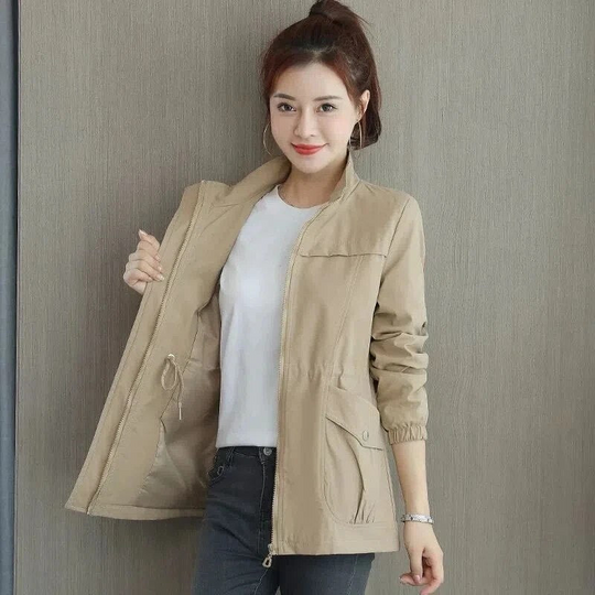 Klaudia | Elegant short summer jacket