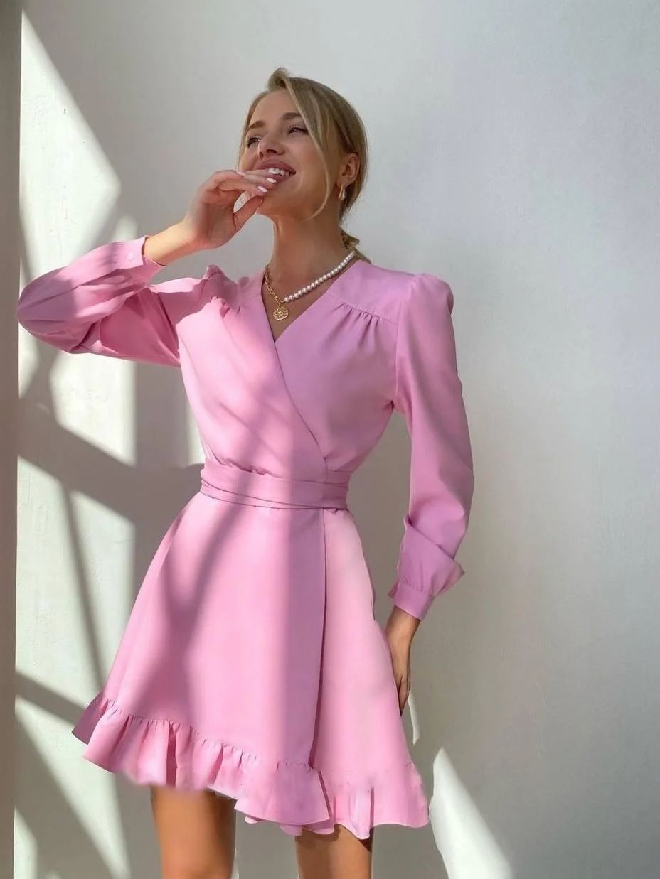 Klaudia | Mini dress with long sleeves and V-neck