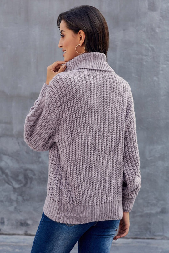 Laura | Thick knitted turtleneck sweater with cable pattern