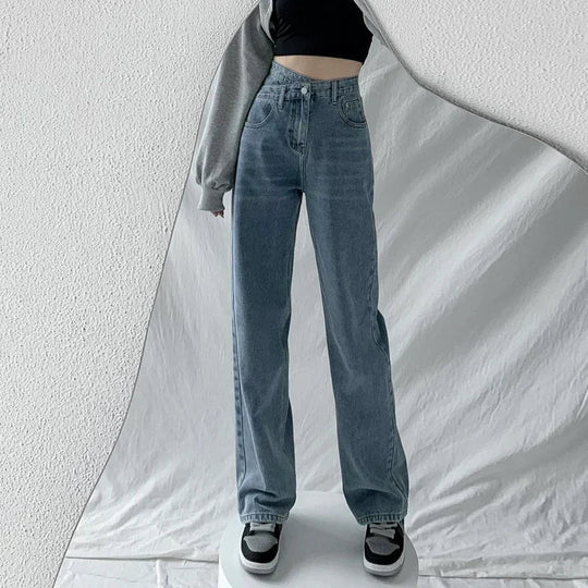 Laura | Relaxed mom jeans with wide legs