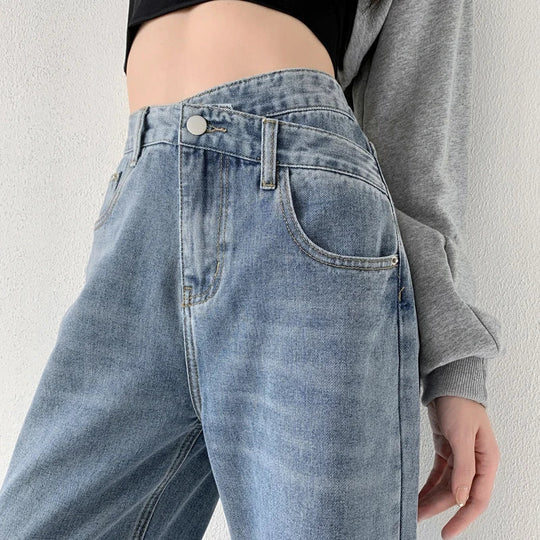 Laura | Relaxed mom jeans with wide legs
