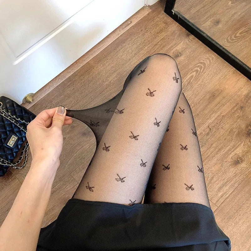 Leah | Modieuze panty met hartjes- en stippenpatroon