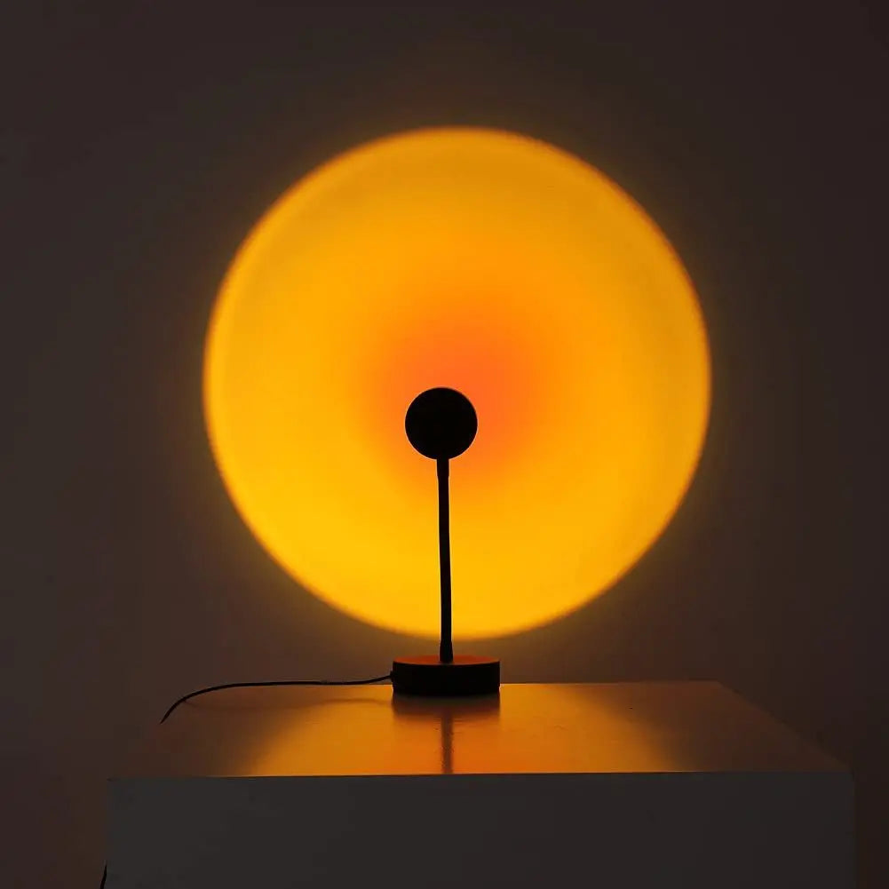 Finn Unieke designlamp met projectie-effect die een sfeervolle ambiance toevoegt aan elk interieur. Ideaal voor decoratieve verlichting.