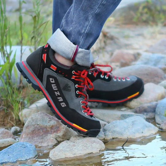 Lucas | Robust hiking shoes