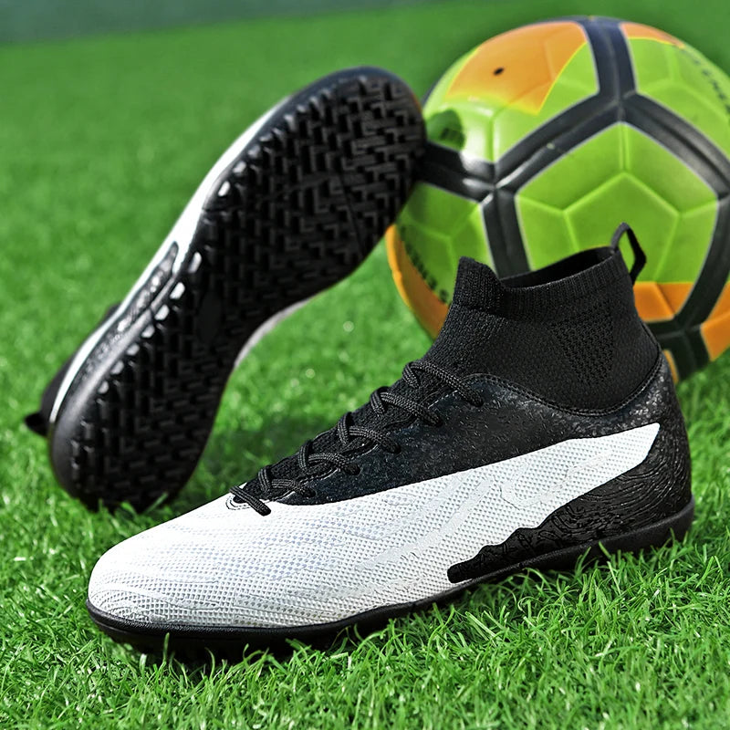 Lukas | High football shoes with studs
