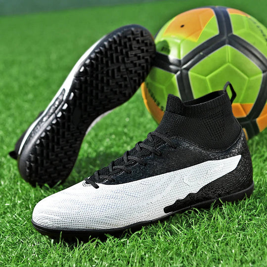 Lukas | High football shoes with studs